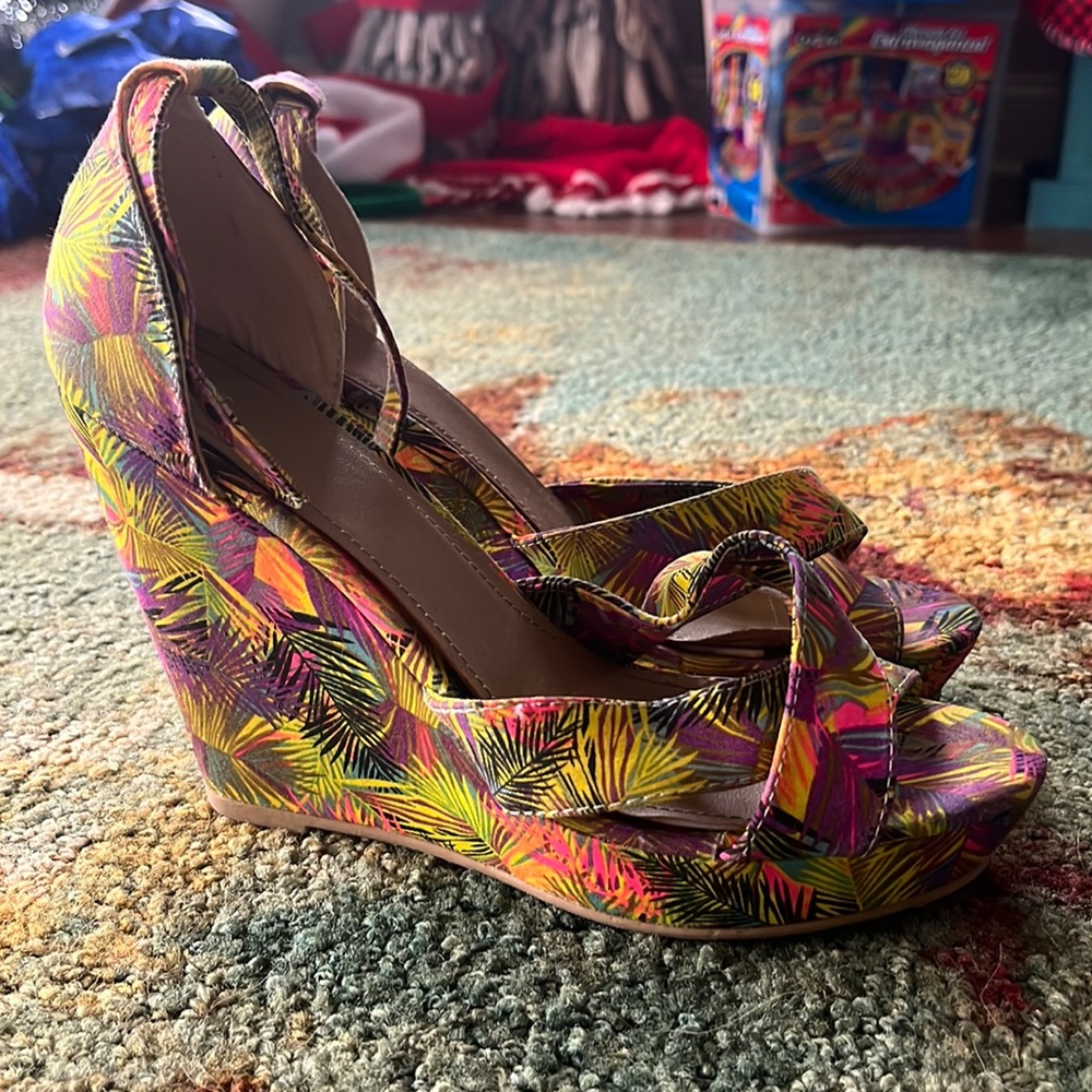 Woman’s shoes